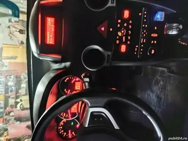 Negru Utilizat 2009 Renault Koleos SUV | 5.200 EUR - Imagine 1/4