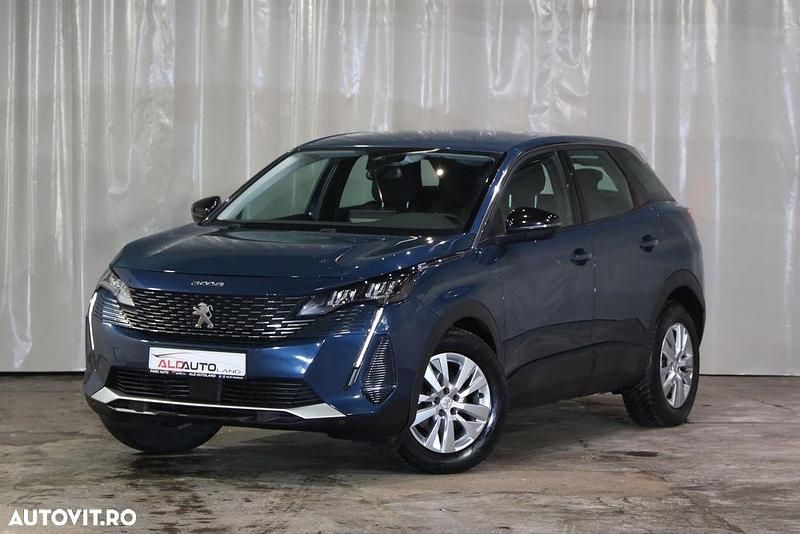 Second-hand Peugeot 3008 Active 130 CP (95 kW) 2022 Culoarealbastru SUV