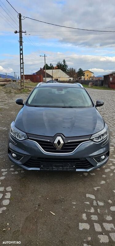 Gri Utilizat 2019 Renault Mégane GrandTour Break | 10.900 EUR (Preț OK) - Imagine 1/4