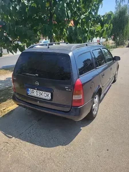 Utilizat 2000 Opel Astra Hatchback | 1.350 EUR (Preț bun) - Imagine 1/3