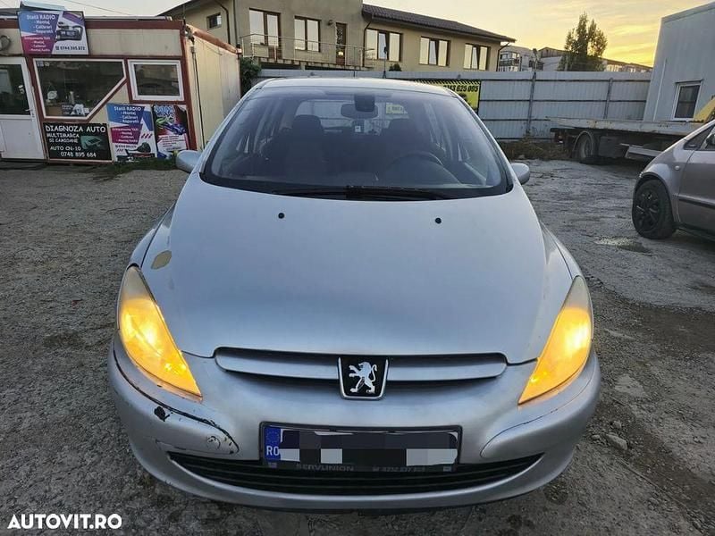 Second-hand Peugeot 307 109 CP (80 kW) 2004 Culoareargint Hatchback