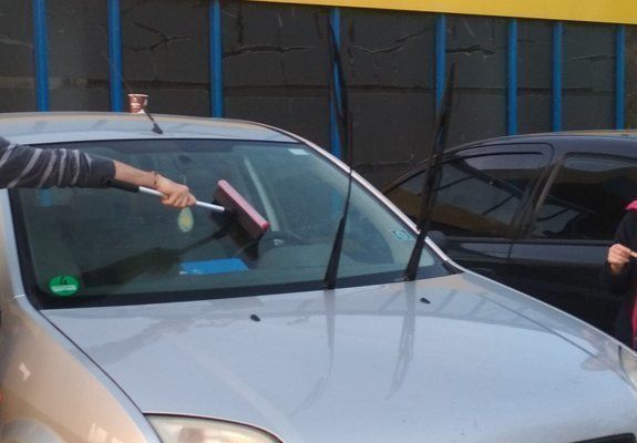 Gri Utilizat 2005 Ford Fusion Break | 2.300 EUR (Preț OK) - Imagine 1/1