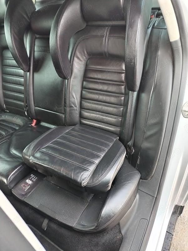 Gri Utilizat 2009 VW Passat Break | 2.850 EUR (Preț bun) - Imagine 1/4