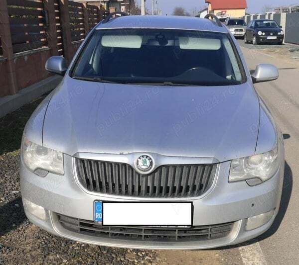 Gri Utilizat 2012 Skoda Superb Break | 5.990 EUR (Preț OK) - Imagine 1/4