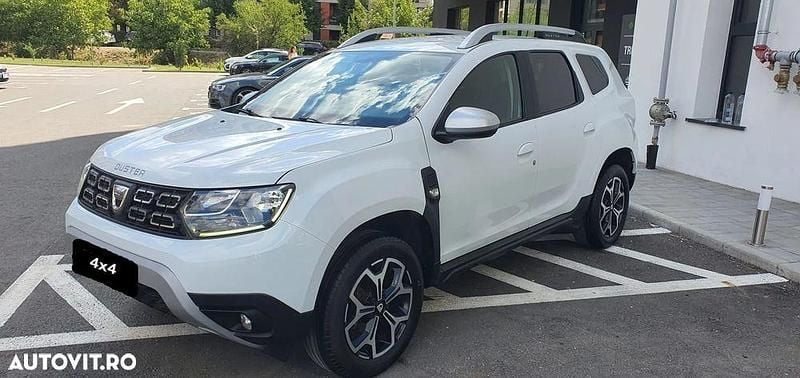 Culoarealb Utilizat 2020 Dacia Duster SUV | 10.990 EUR (Preț bun) - Imagine 1/4