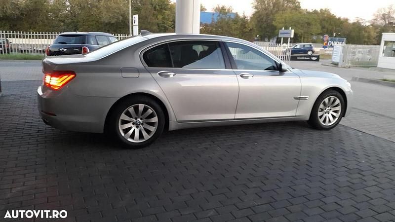 Culoaregri Utilizat 2013 BMW 750L Berlinǎ | 16.400 EUR (Preț OK) - Imagine 1/4