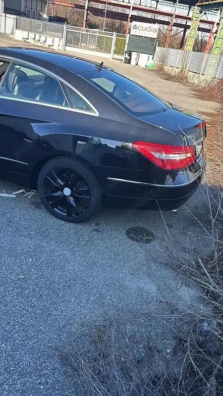 Utilizat 2011 Mercedes E350 Coupe | 8.700 EUR - Imagine 1/4