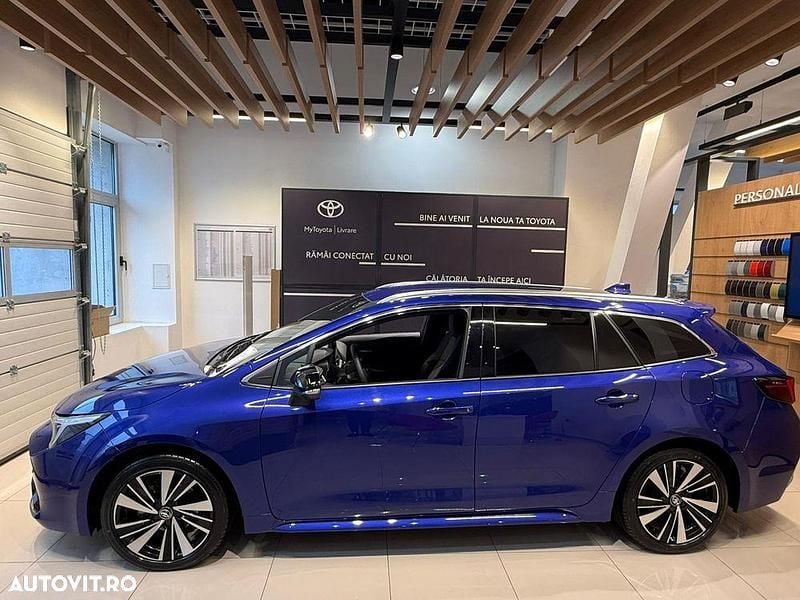 Nouă Toyota Corolla 140 CP (102 kW) 2025 Culoarealbastru Break
