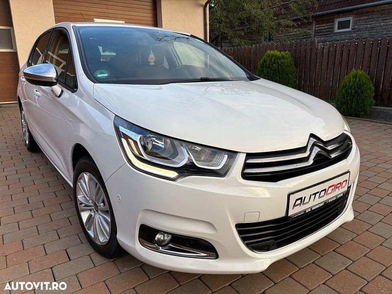 Culoarealb Utilizat 2016 Citroën C4 PureTech Hatchback | 6.200 EUR (Super Preț) - Imagine 1/4