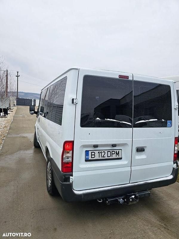 Second-hand Ford Transit Basis 140 CP (102 kW) 2010 Culoarealb Monovolum
