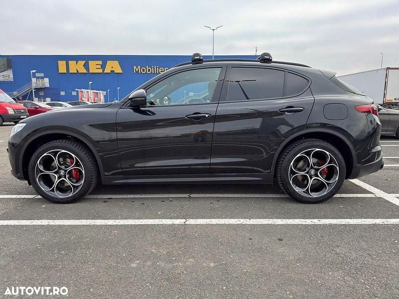 Second-hand Alfa Romeo Stelvio Tech Edition 200 CP (147 kW) 2019 Culoarenegru SUV