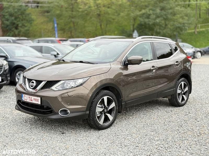 Culoaremaro Utilizat 2017 Nissan Qashqai 360º SUV | 11.990 EUR (Preț bun) - Imagine 1/4