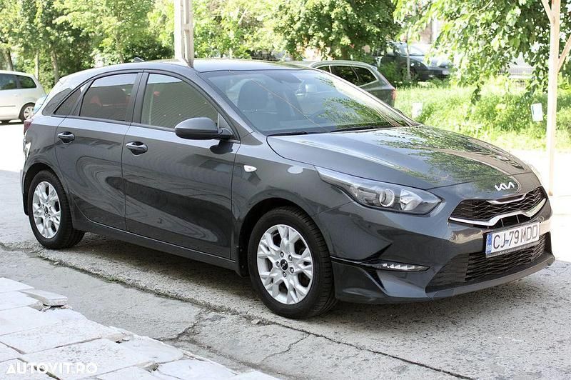 Culoaregri Utilizat 2022 Kia Ceed Best Hatchback | 14.500 EUR (Preț OK) - Imagine 1/4