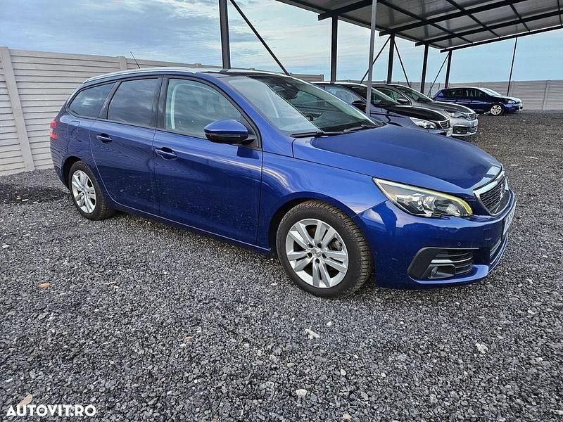 Second-hand Peugeot 308 Business-Line 120 CP (88 kW) 2017 Culoarealbastru Break