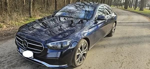 Second-hand Mercedes E300 310 CP (228 kW) 2021 Berlinǎ