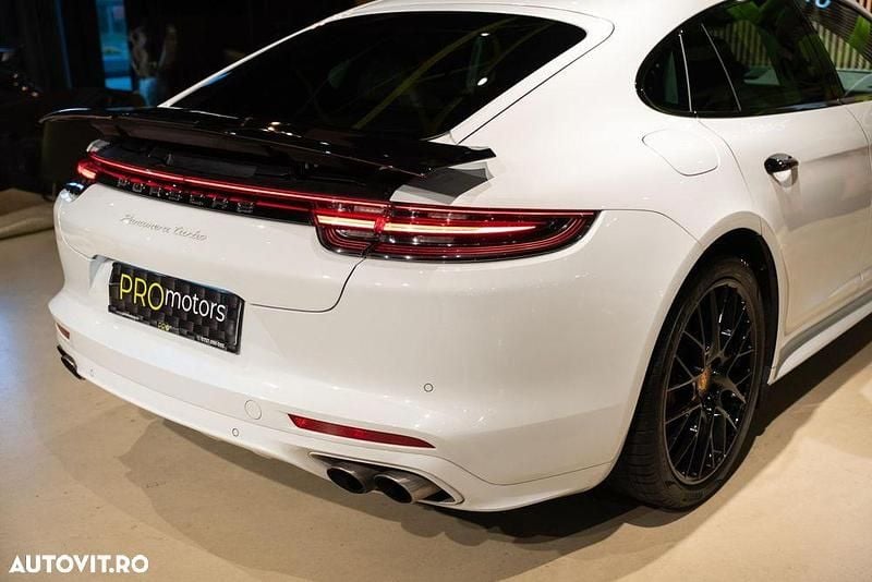 Second-hand Porsche Panamera 550 CP (404 kW) 2017 Alb Berlinǎ