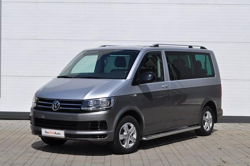 Gri inchis metalic Utilizat 2018 VW Caravelle Comfortline Monovolum | 26.000 EUR - Imagine 1/4