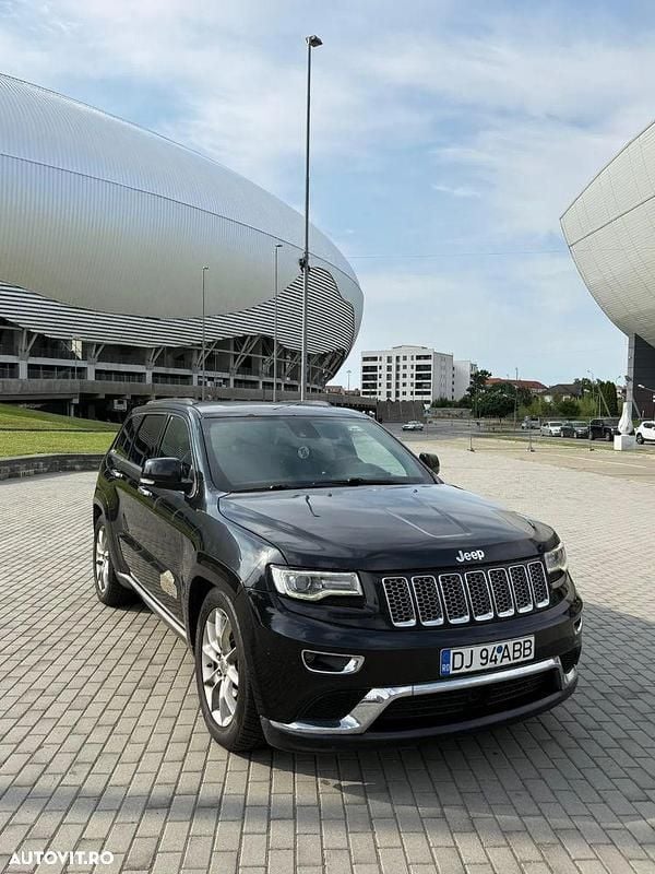 Negru Utilizat 2014 Jeep Grand Cherokee Summit SUV | 14.000 EUR (Scump) - Imagine 1/4