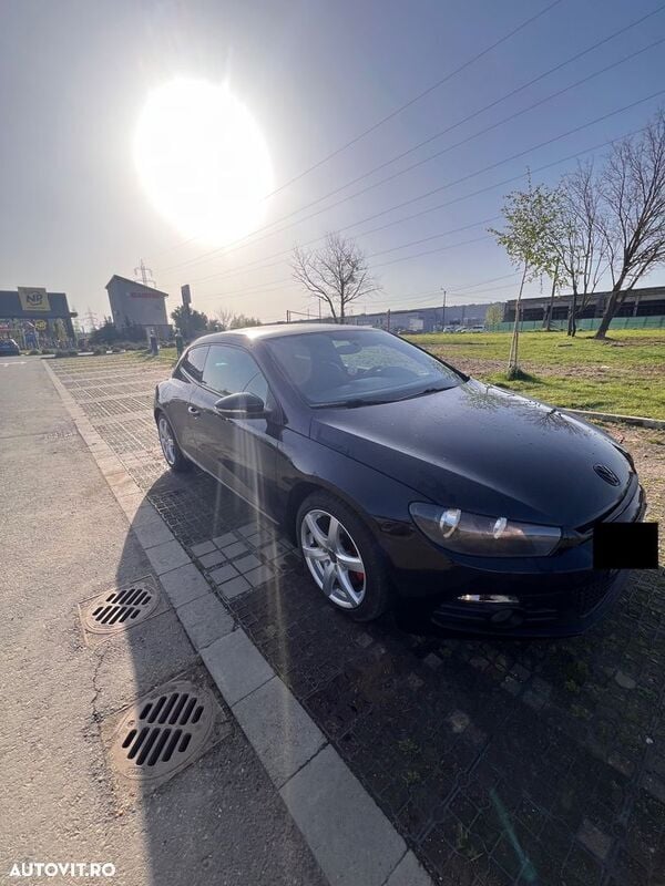 Negru Utilizat 2010 VW Scirocco Coupe | 4.500 EUR (Preț bun) - Imagine 1/4