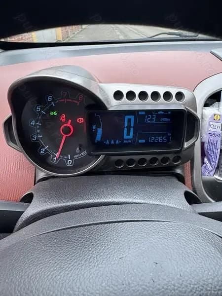 Utilizat 2009 Chevrolet Aveo Berlinǎ | 3.500 EUR (Puțin scump) - Imagine 1/4