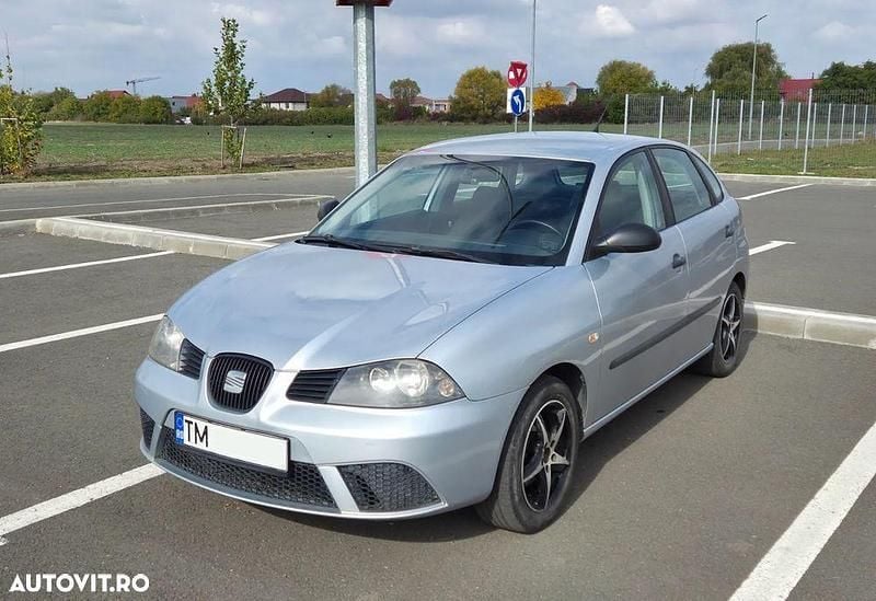 Culoareargint Utilizat 2008 Seat Ibiza | 2.500 EUR (Preț OK) - Imagine 1/4