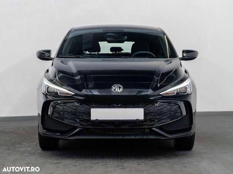 Second-hand MG MG3 Excite 116 CP (85 kW) 2024 Negru Hatchback