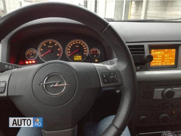 Albastru Utilizat 2007 Opel Vectra Berlinǎ | 3.550 EUR (Preț OK) - Imagine 1/4