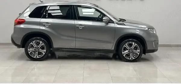 Second-hand Suzuki Vitara 120 CP (88 kW) 2017 Gri SUV