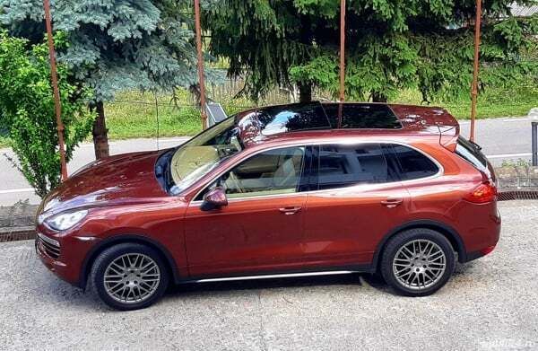 Rosu Utilizat 2013 Porsche Cayenne SUV | 24.990 EUR (Preț OK) - Imagine 1/4