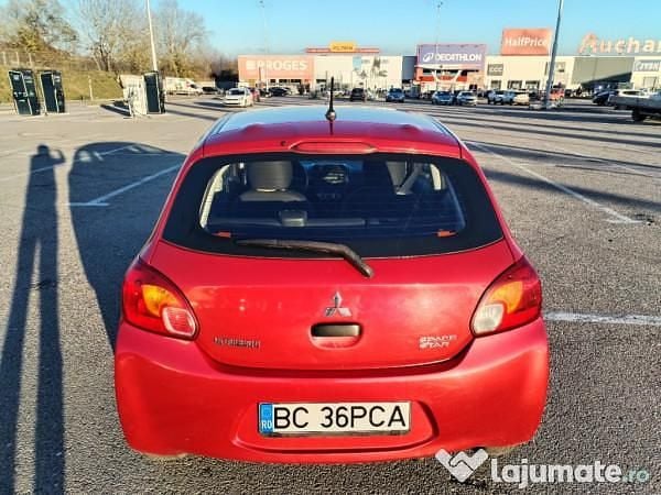 Second-hand Mitsubishi Space Star 71 CP (52 kW) 2014 Roșu Hatchback