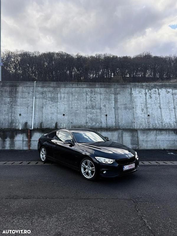 Culoarenegru Utilizat 2015 BMW 420 Sport Line Coupe | 14.800 EUR (Preț OK) - Imagine 1/4