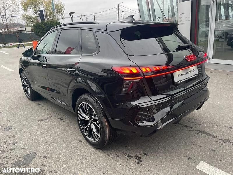 Nouă Audi Q3 S-Line 150 CP (110 kW) 2025 Culoarenegru SUV