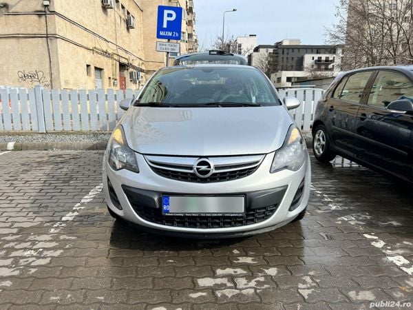 Gri Utilizat 2013 Opel Corsa Hatchback | 3.750 EUR (Preț OK) - Imagine 1/4
