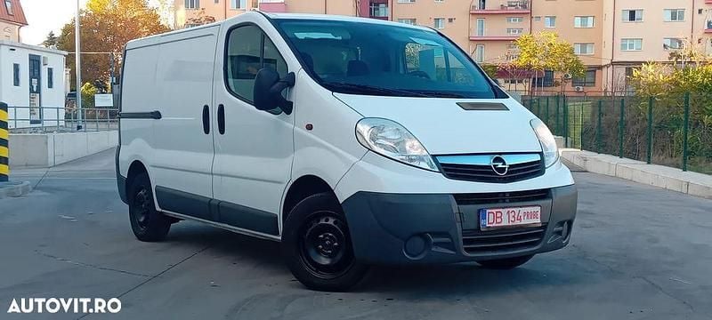 Culoarealb Utilizat 2014 Opel Vivaro Van | 6.150 EUR (Super Preț) - Imagine 1/4