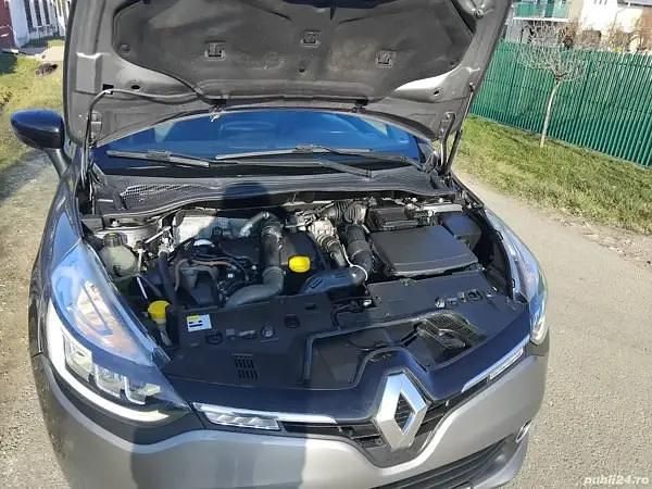 Second-hand Renault Clio GrandTour 90 CP (66 kW) 2014 Gri Break