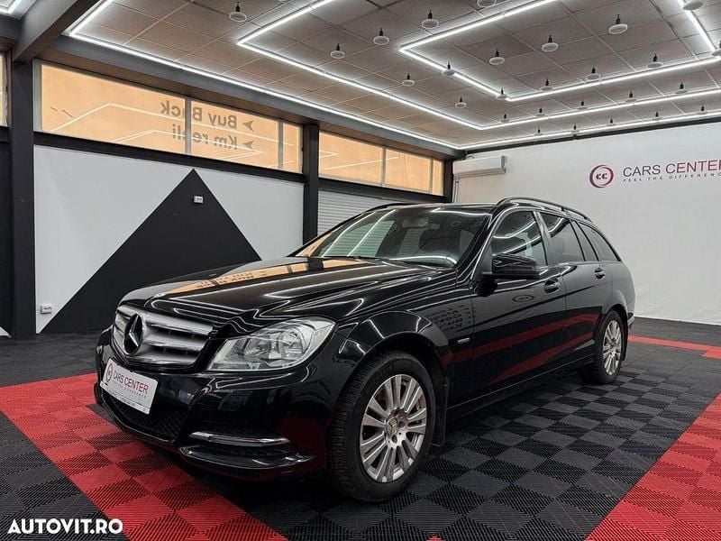 Second-hand Mercedes C200 183 CP (134 kW) 2011 Culoarenegru Break