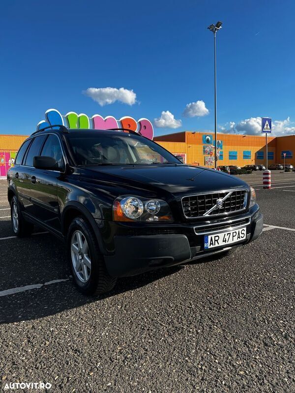Negru Utilizat 2005 Volvo XC90 SUV | 6.400 EUR (Preț OK) - Imagine 1/4