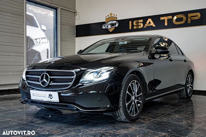Negru Utilizat 2016 Mercedes E350 Exclusive Berlinǎ | 21.499 EUR (Preț OK) - Imagine 1/4