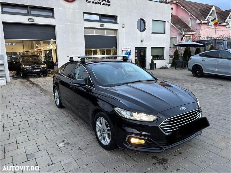 Second-hand Ford Mondeo ST-Line 150 CP (110 kW) 2019 Culoarenegru Berlinǎ