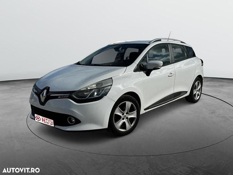 Second-hand Renault Clio GrandTour Dynamique 90 CP (66 kW) 2016 Culoarealb Break