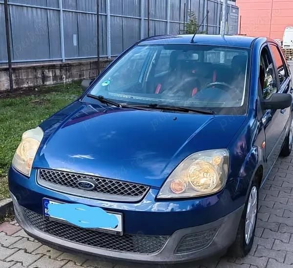 Albastru Utilizat 2008 Ford Fiesta Hatchback | 2.150 EUR (Super Preț) - Imagine 1/4