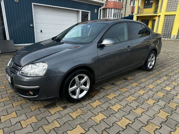 Utilizat 2007 VW Jetta Berlinǎ | 4.400 EUR (Puțin scump) - Imagine 1/4