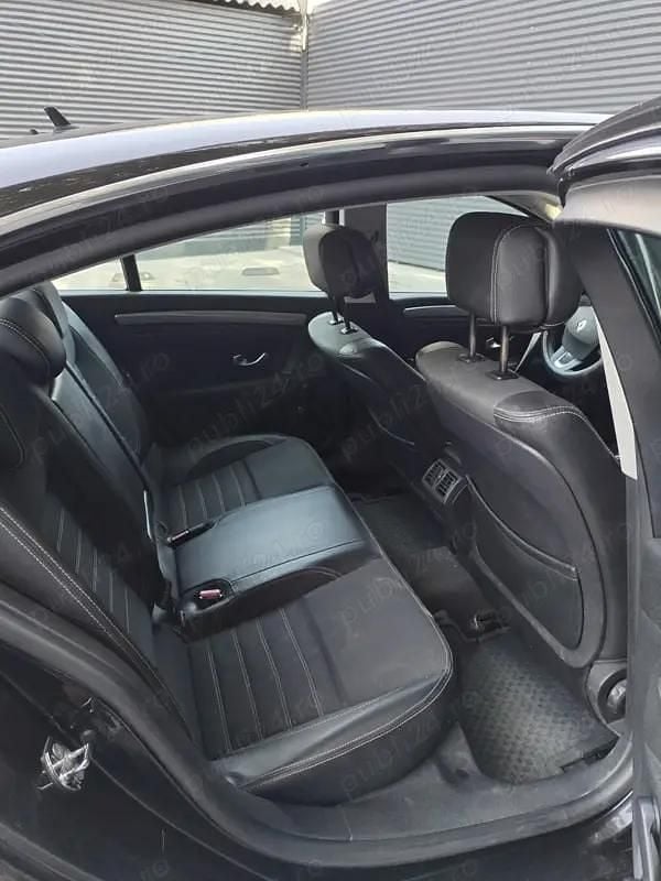 Negru Utilizat 2011 Renault Laguna III Berlinǎ | 3.800 EUR (Preț OK) - Imagine 1/4