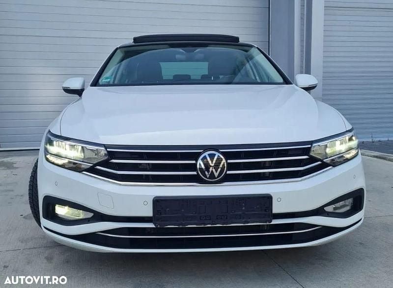 Second-hand VW Passat Trendline 150 CP (110 kW) 2020 Alb Berlinǎ