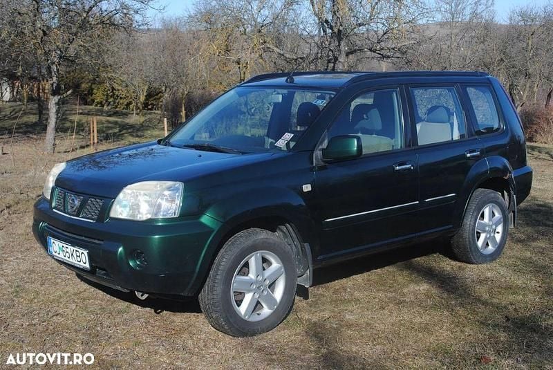 Culoareverde Utilizat 2006 Nissan X-Trail Comfort SUV | 3.200 EUR (Preț OK) - Imagine 1/4