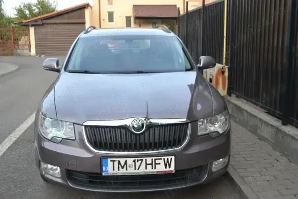 Utilizat 2010 Skoda Superb Break | 4.500 EUR (Preț bun) - Imagine 1/4