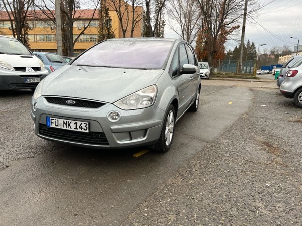 Second-hand Ford S-MAX S 140 CP (102 kW) 2009 Gri Monovolum