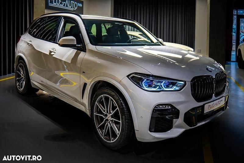 Second-hand BMW X5 Comfort Edition 340 CP (250 kW) 2020 Culoarealb SUV