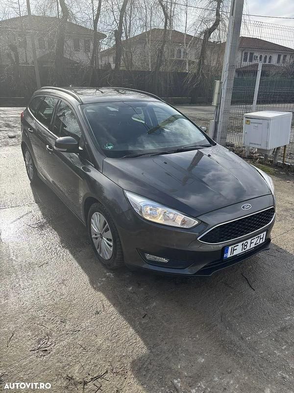 Second-hand Ford Focus Cool & Connect 125 CP (91 kW) 2018 Culoaregri Break