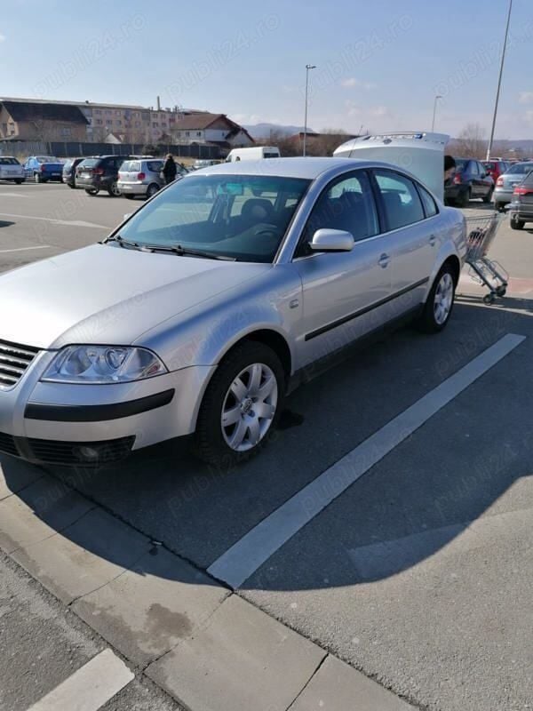 Utilizat 2003 VW Passat Berlinǎ | 1.950 EUR (Preț OK) - Imagine 1/4